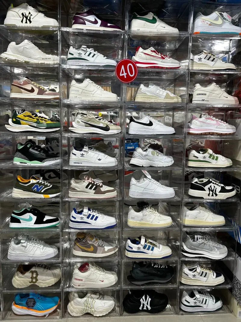 Affordable Wholesale Sneakers Nike MLB and Balenciaga Shoes for Resellers