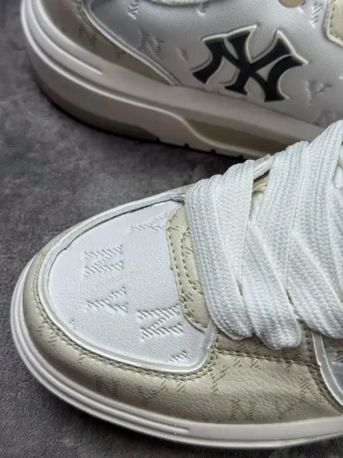 MLB Chunky Liner NY Monogram White Platform Sneakers for Women and Men Trendy Retro Casual Shoes