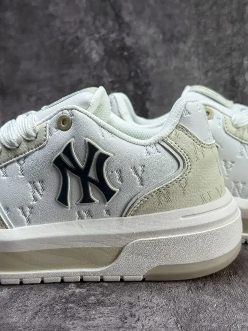 MLB Chunky Liner NY Monogram White Platform Sneakers for Women and Men Trendy Retro Casual Shoes