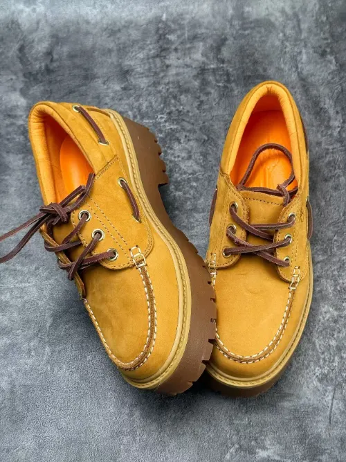 Timberland 3-Eye Lug Sole Platform Boat Shoe Wheat Nubuck Casual Shoes