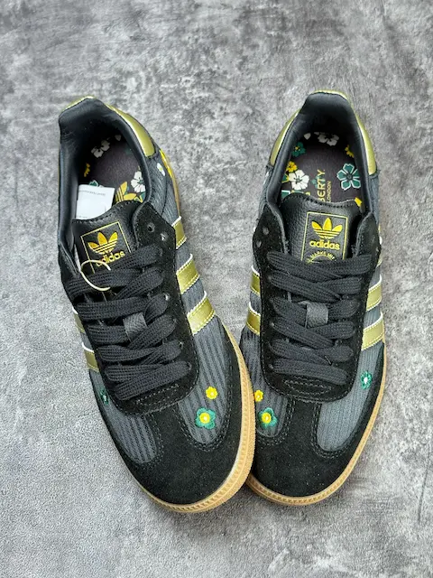 adidas Originals x Liberty London Women's Samba OG IH1331