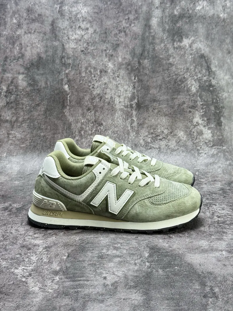 New Balance 574 Low-Top Retro Casual Sneakers