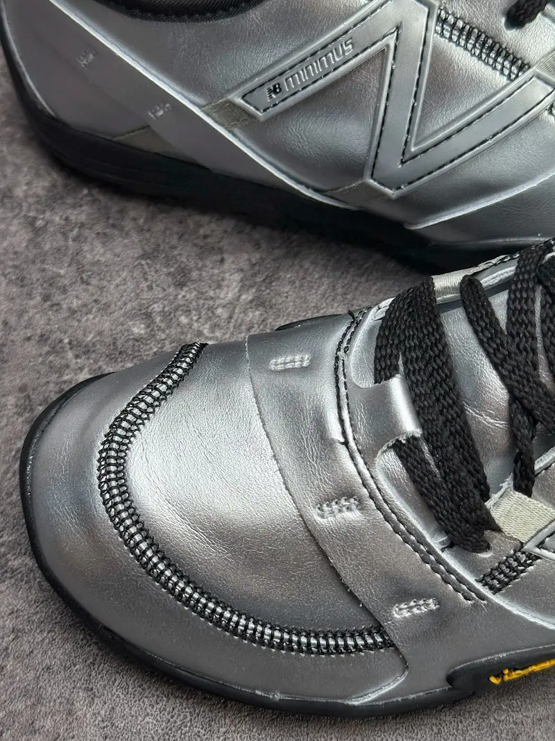 New Balance Minimus MT10 Metallic Silver